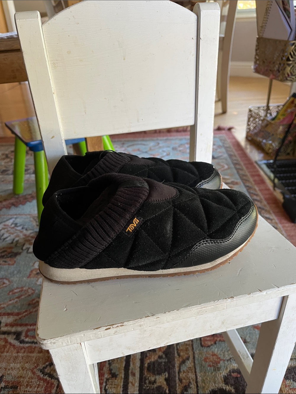 Teva Black Re Ember size 6